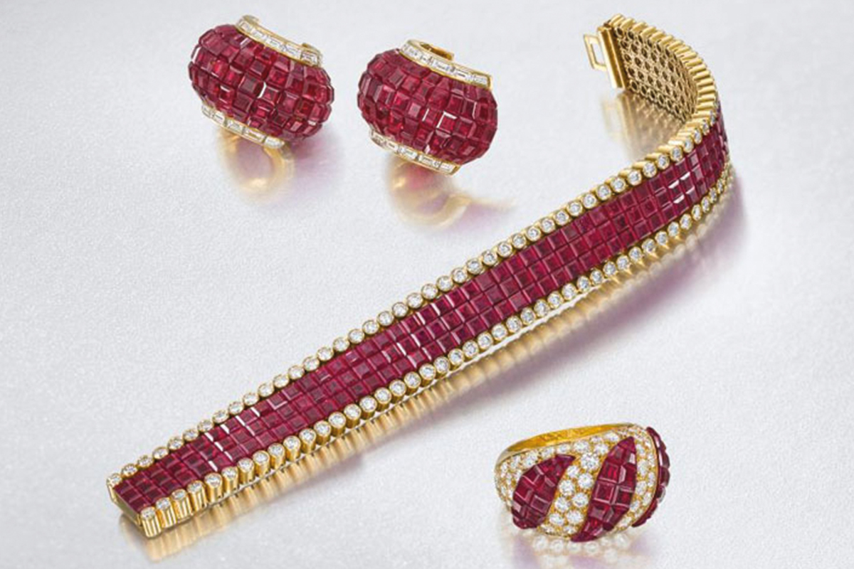 Bonhams: caccia ai preziosi di Van Cleef & Arpels